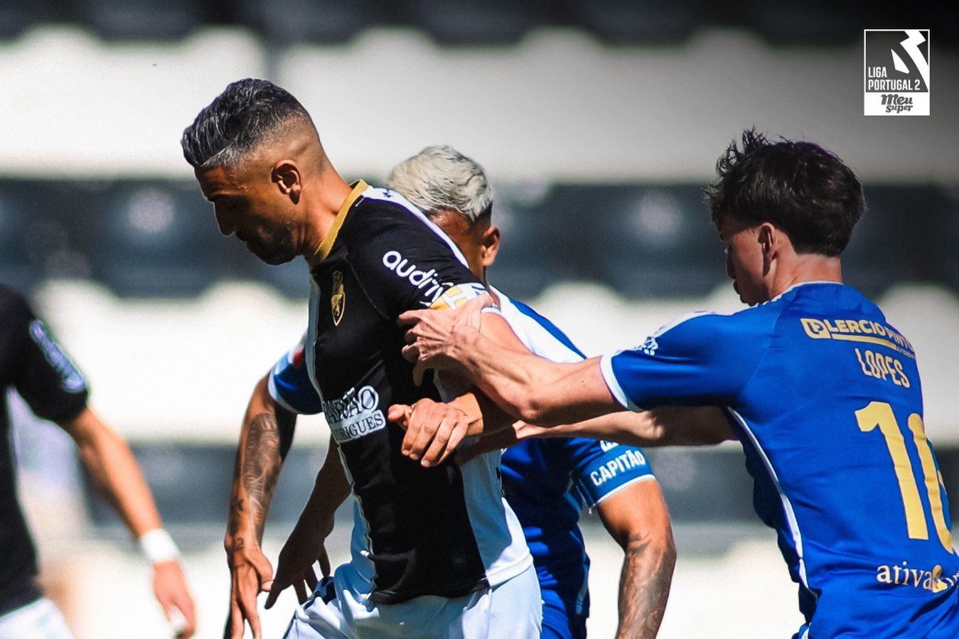 O Feirense venceu o Farense no São Luís, em Faro. -Foto: SC FARENSE