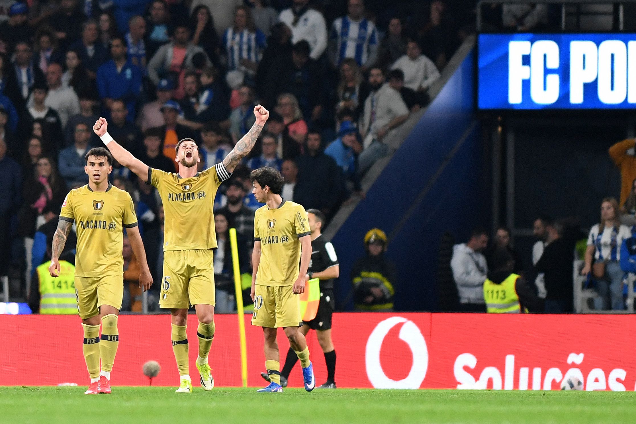 Rodrigo Pinheiro assinou o empate aos 90+10' - Foto: RODRIGO FERREIRA