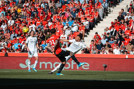 Real Madrid perde em Maiorca em dia de clássico decisivo