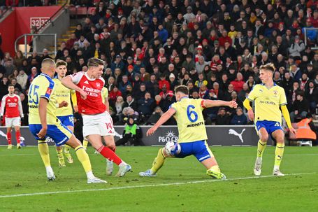 Atenção, Sporting: Gyokeres marcou, mas Arsenal é eliminado da Taça