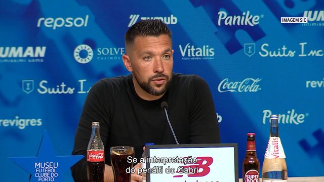 Farioli critica arbitragem: «O critério está a mudar muitas vezes»