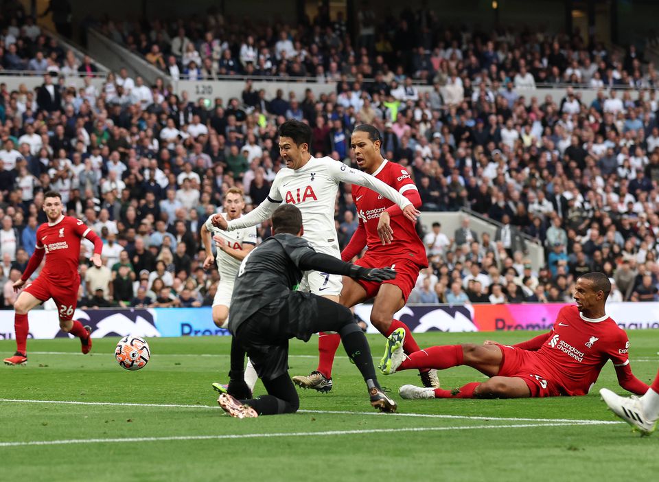 Liverpool-Tottenham: duelo de equipas em crise