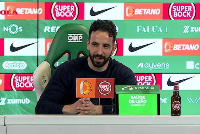 «Para marcar 40 golos é preciso ser egoísta e nós agradecemos...»