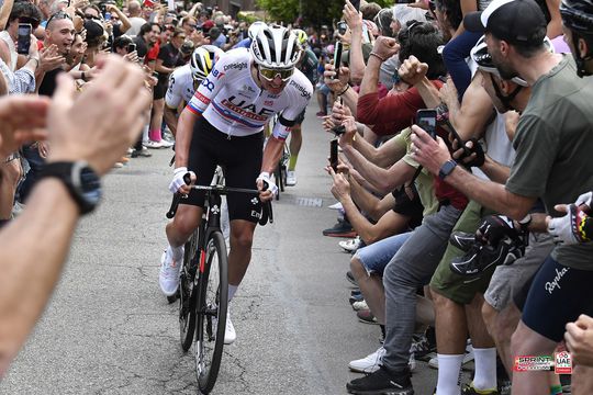 Pogacar após ser batido na 1.ª etapa do Giro: «Narváez é mais rápido do que eu»