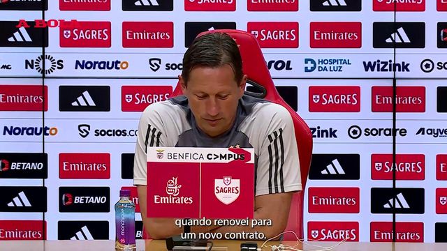 Schmidt: «Para mim é claro que vou ficar até 2026, foi por isso que renovei»