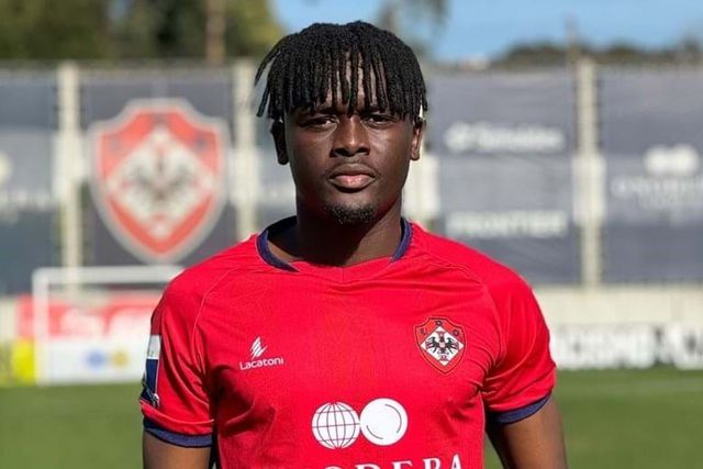 Liga 2: Oliveirense vence Tondela (2-1) e escapa da descida direta