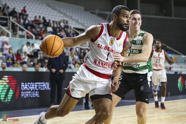 Benfica bate Sporting e está na final da Taça Hugo dos Santos