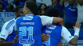 Gabigol trai Flamengo e dá vitória ao Cruzeiro de Leonardo Jardim