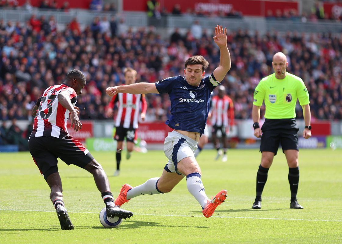 A reviravolta estava já ali mas o Manchester United perdeu mesmo com o Brentford