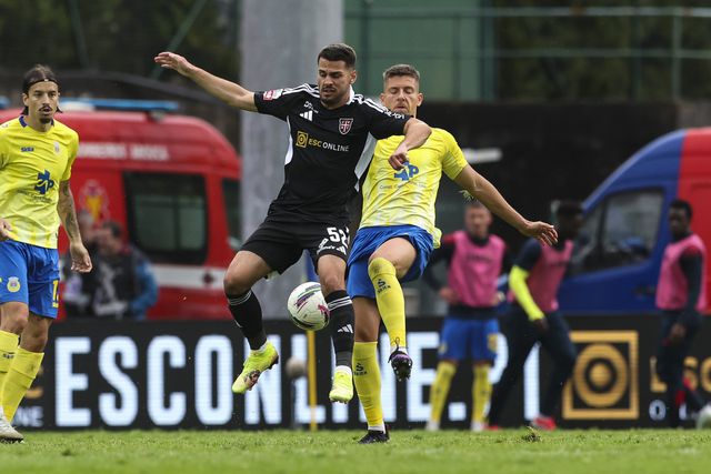 Intensidade foi baixa e o duelo entre lobos e gansos não deixa saudades (Foto: Paulo Novais/LUSA)