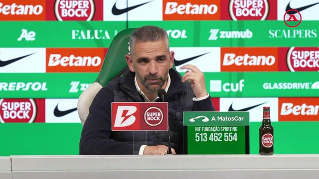 «Remates enquadrados? Houve uma equipa que defendeu com 11 jogadores»