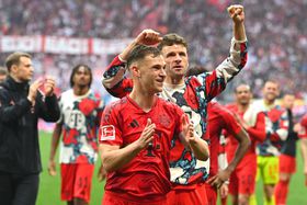 Festa do título do Bayern (e viagem a Ibiza) adiada, mas Kimmich está confiante: «A menos que nos tirem pontos...»
