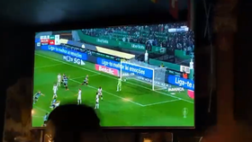 Sporting: veja a festa da equipa de futsal em Le Mans