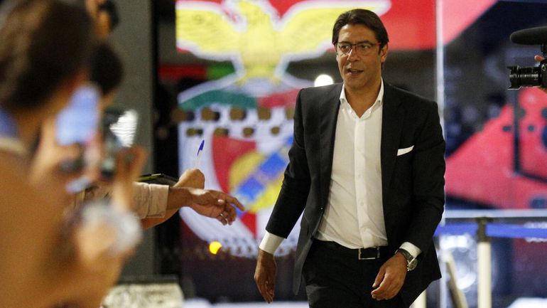 Benfica: Rui Costa dá os parabéns aos juniores