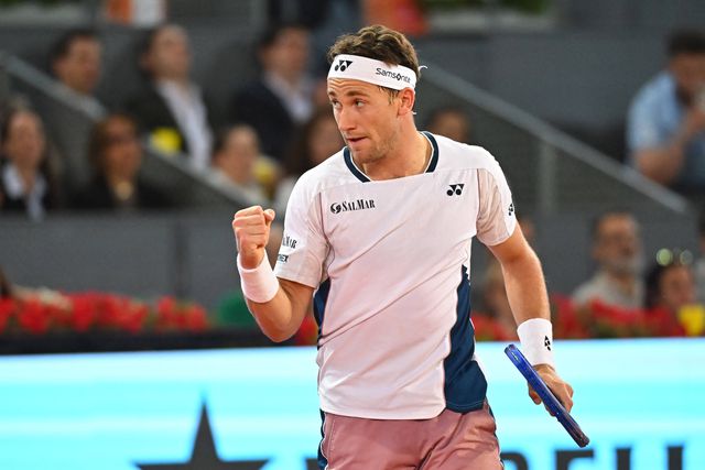 Casper Ruud com alegria a 1000 em Madrid