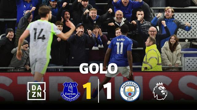 É de ver para crer: este erro pode ter custado uma Premier League!