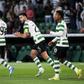 Jogadores do Sporting festejam golo ao V. Guimarães