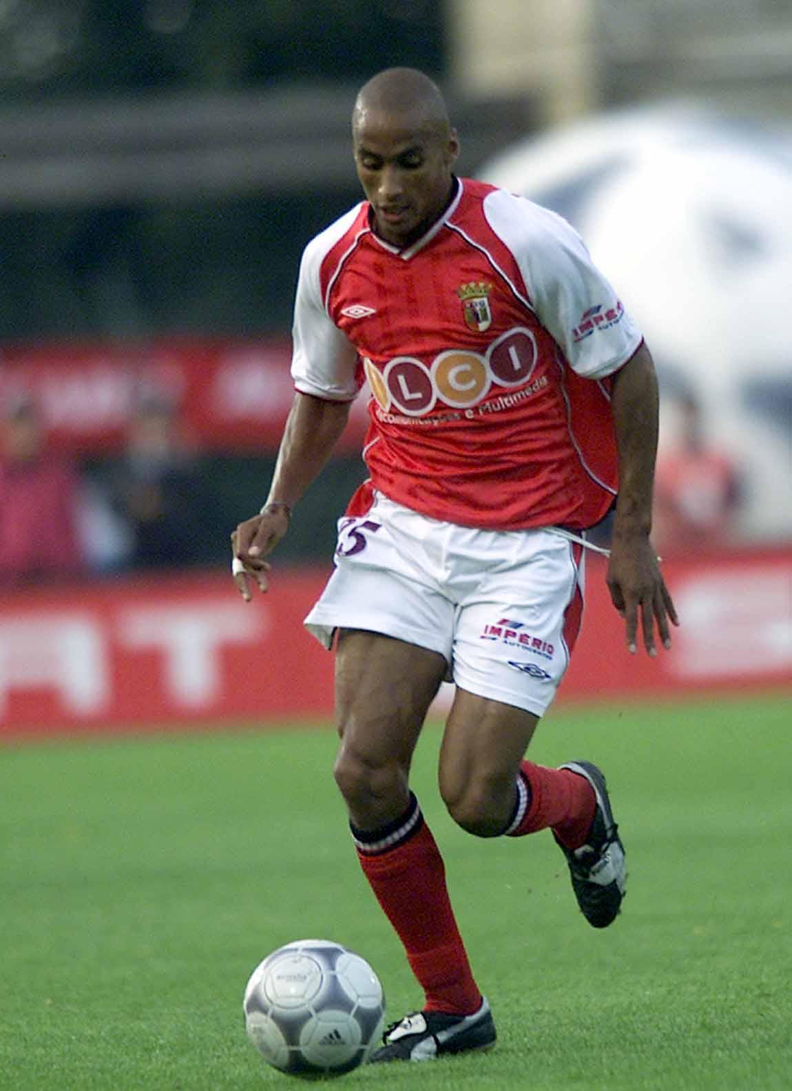 Armando Sá reforçou o SC Braga no verão de 2001 e foi transferido no mercado de inverno seguinte - Foto: A BOLA/Paulo Esteves