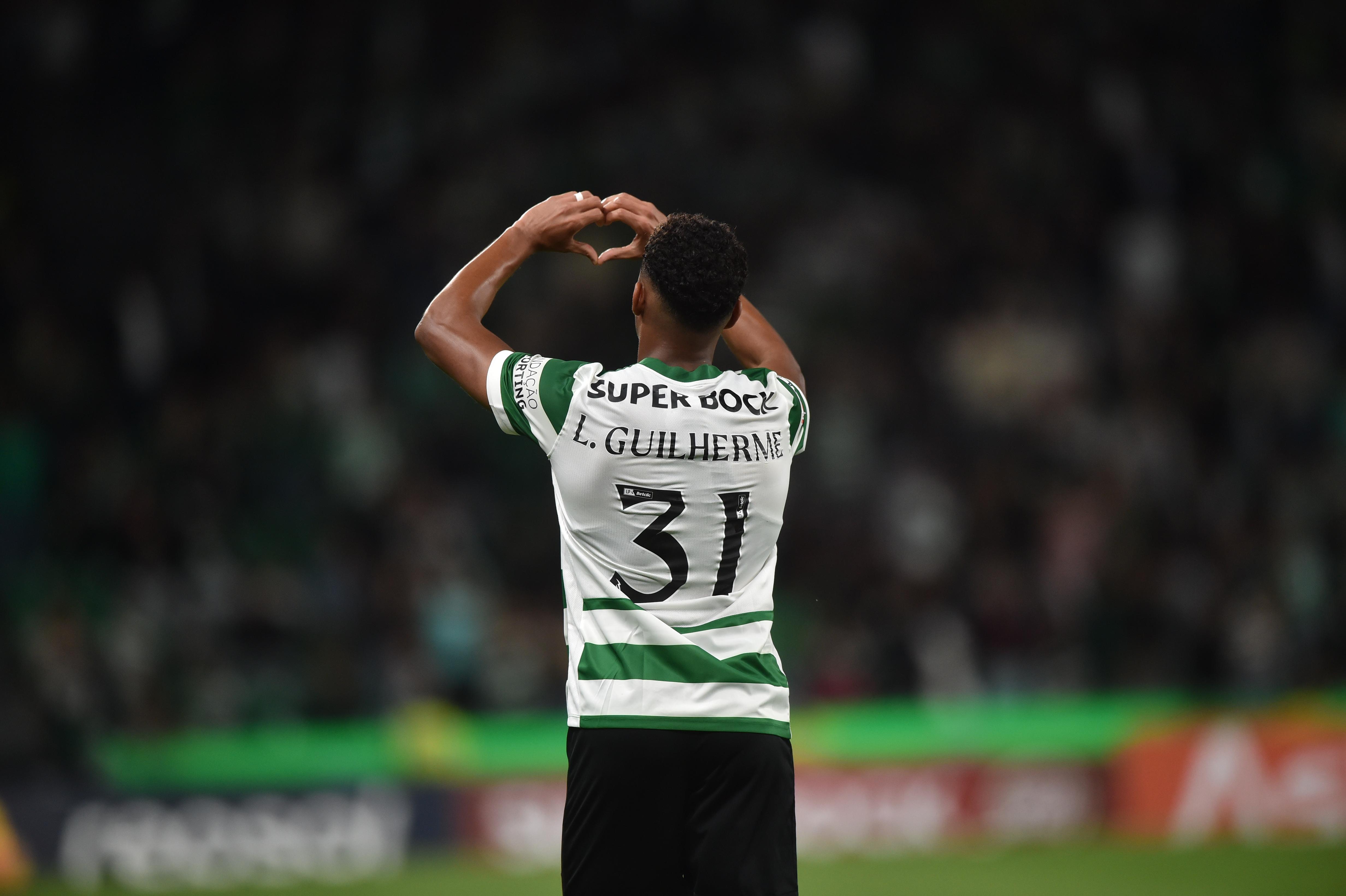 Luís Guilherme festeja golo marcado ao V. Guimarães - Foto: Miguel Nunes