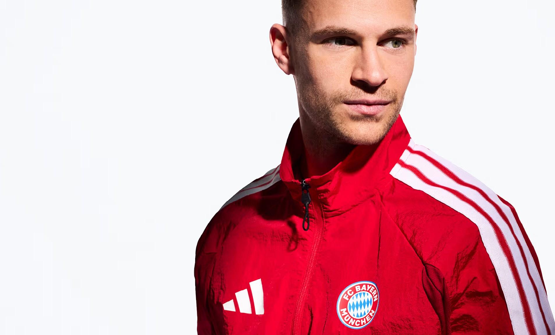 Kimmich com o equipamento do Bayern para a próxima época - Foto: Bayern/Adidas