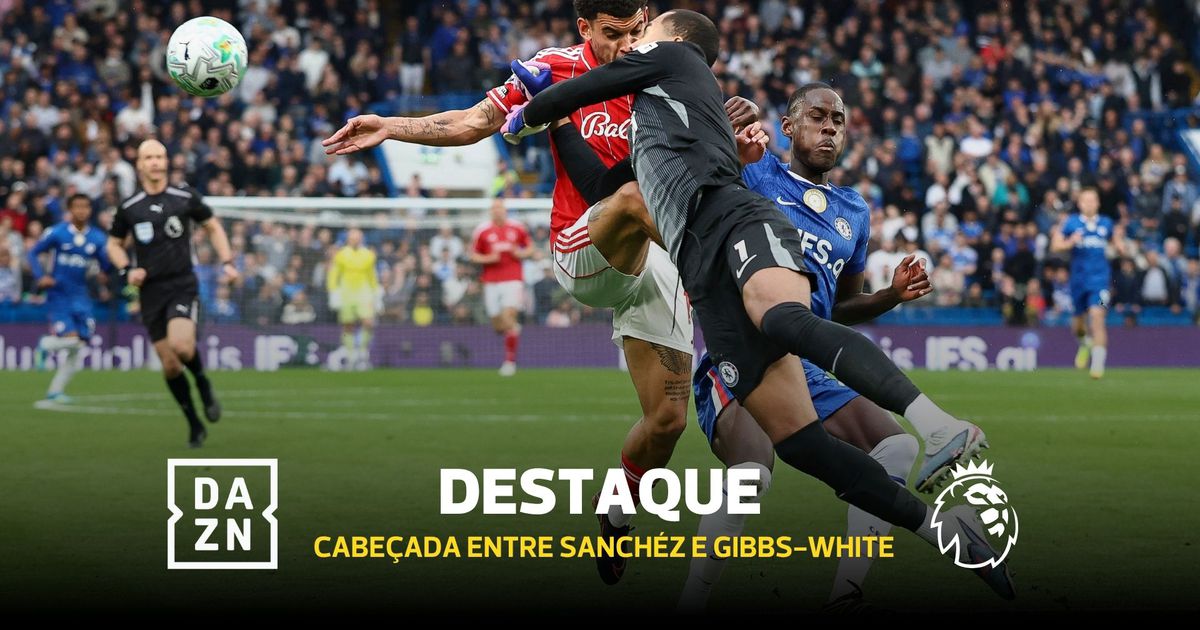 Choque arrepiante: Gibbs-White e Sánchez saem de campo a sangrar