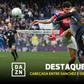 Choque arrepiante: Gibbs-White e Sánchez saem de campo a sangrar