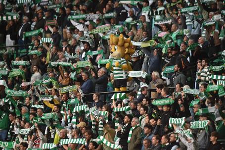 Adeptos do Sporting em Alvalade - Foto: Miguel Nunes
