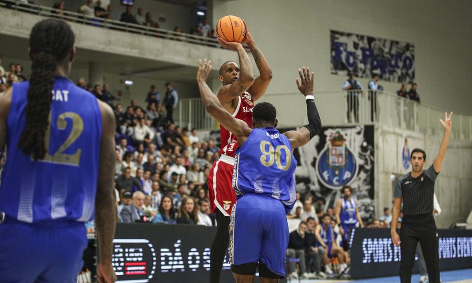 FC Porto e Benfica iniciam final a sonhar… para não cansar