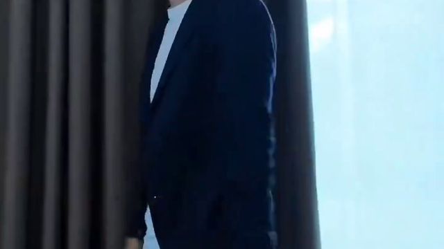 Modric recebido no estágio da Croácia com o hino da Champions