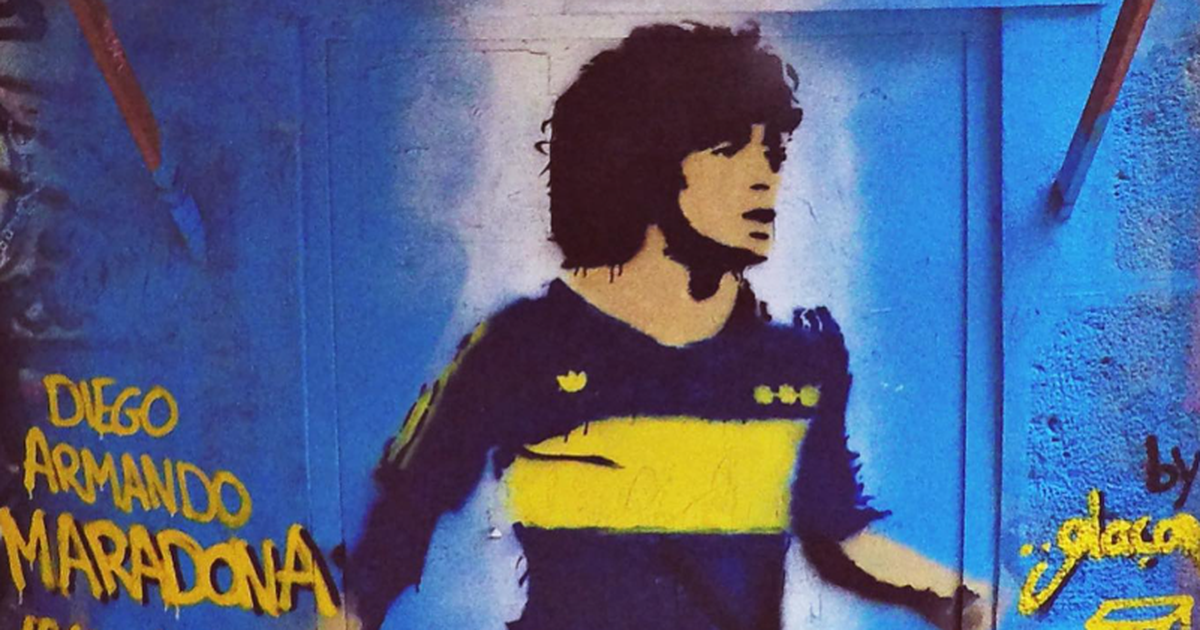 Ex-mulher de Maradona em tribunal: «Assassino! Matou o pai do meu filho»