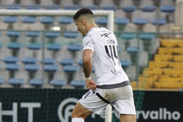Rúben Pereira terminou contrato com os durienses e comprometeu-se com o emblema viseense (Foto: Penafiel)