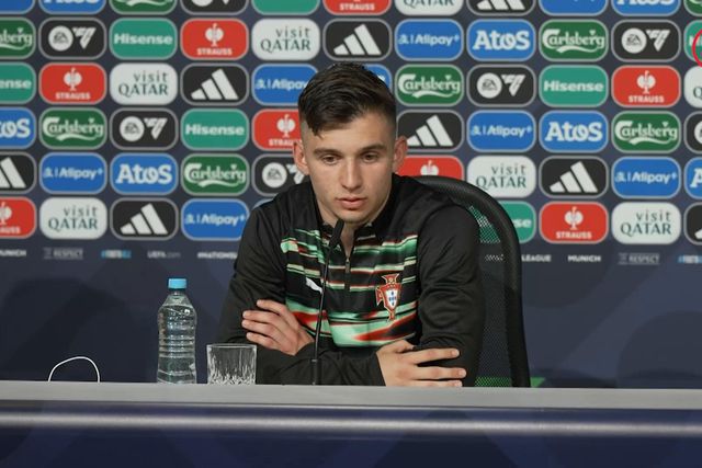 Francisco Conceição: «Todos querem jogar a titular»