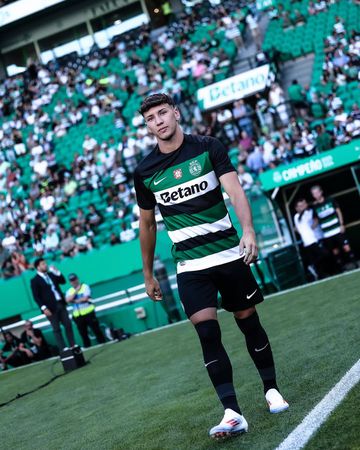 Sporting: convenceu no empréstimo, vai regressar e pode mesmo ser reforço