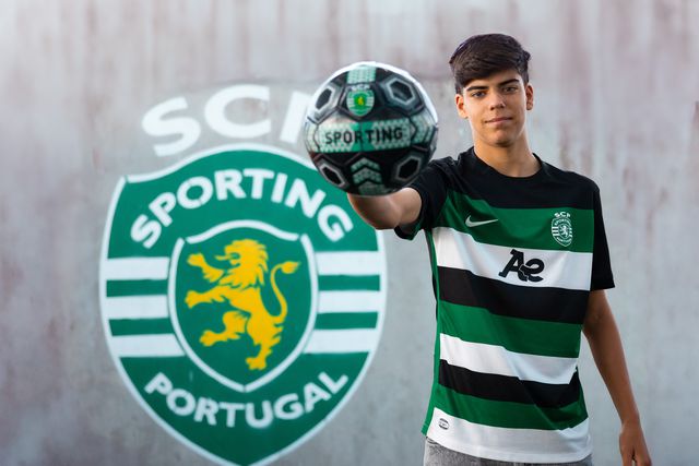 Sporting faz contrato com mais uma pérola da Academia