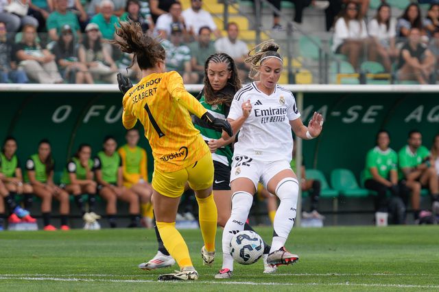 Alícia Correia em ação frente ao Real Madrid