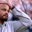 Kompany continua internado
