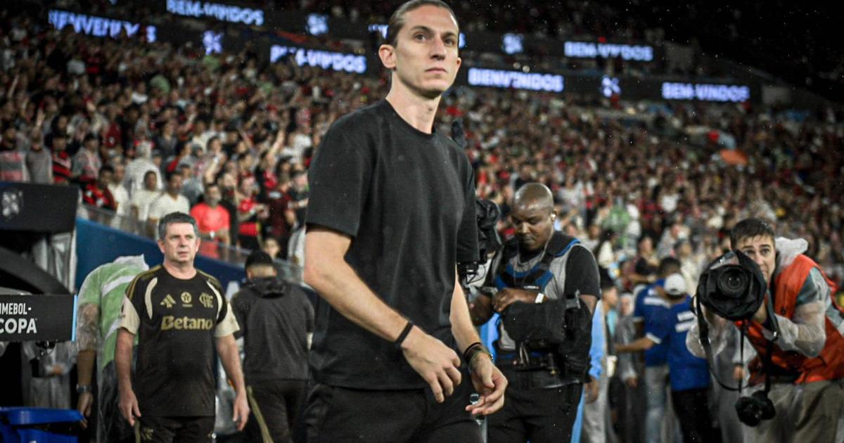 Mónaco vai pagar multa pesada por jogo para ter Filipe Luís no banco