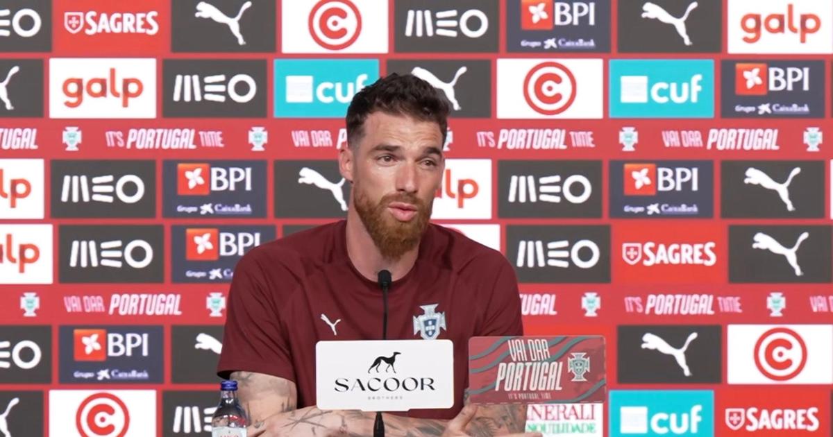 Futuro de Martínez, bola para Bruno e placagens: tudo o que disse José Sá