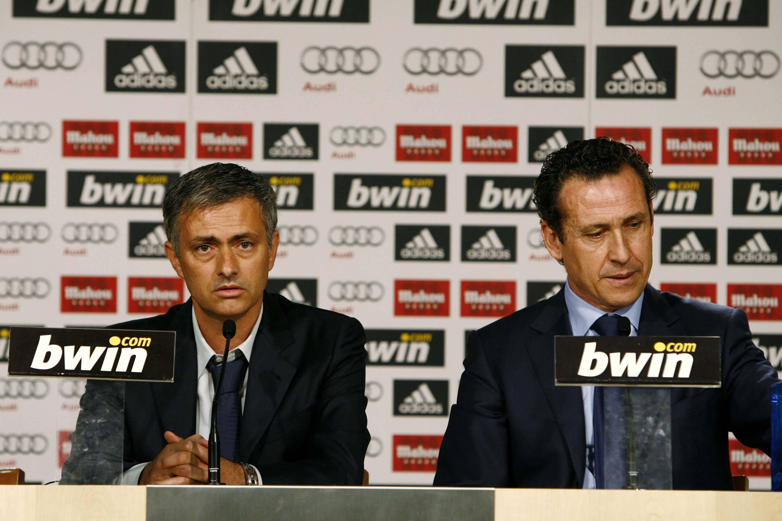 Jorge Valdano criticou o estilo de jogo de Mourinho, dois anos antes da sua chegada, e a má relação levou à sua saída do Real Madrid no final da primeira época do luso - Foto: Imago