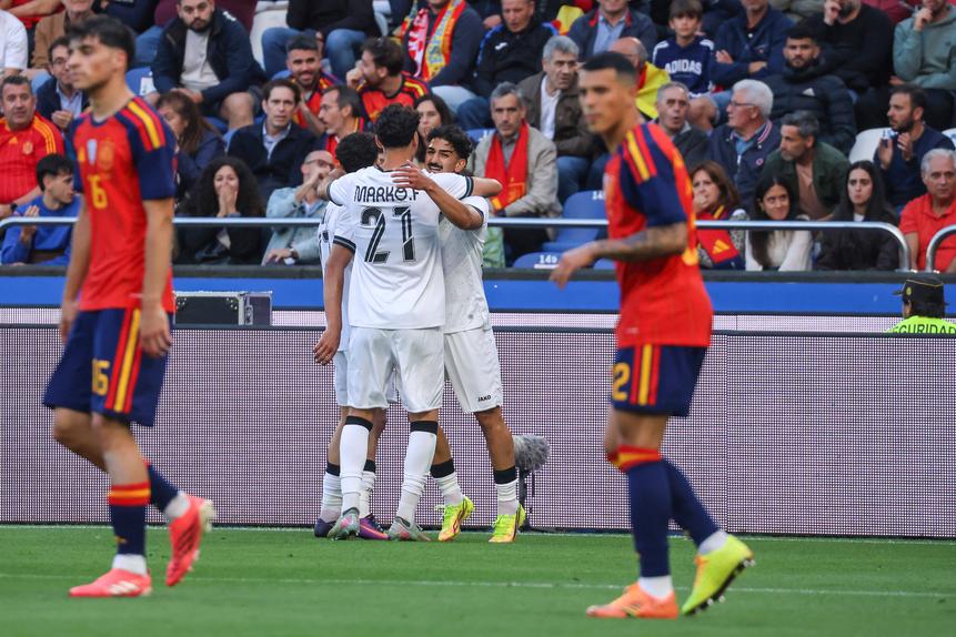 Doski marcou o golo que deu o saboroso empate ao Iraque frente a Espanha - FOTO: Imago