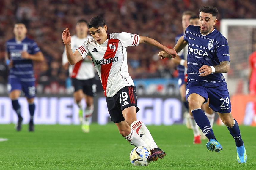 Santiago Lencina ao serviço do River Plate - Foto: Imago