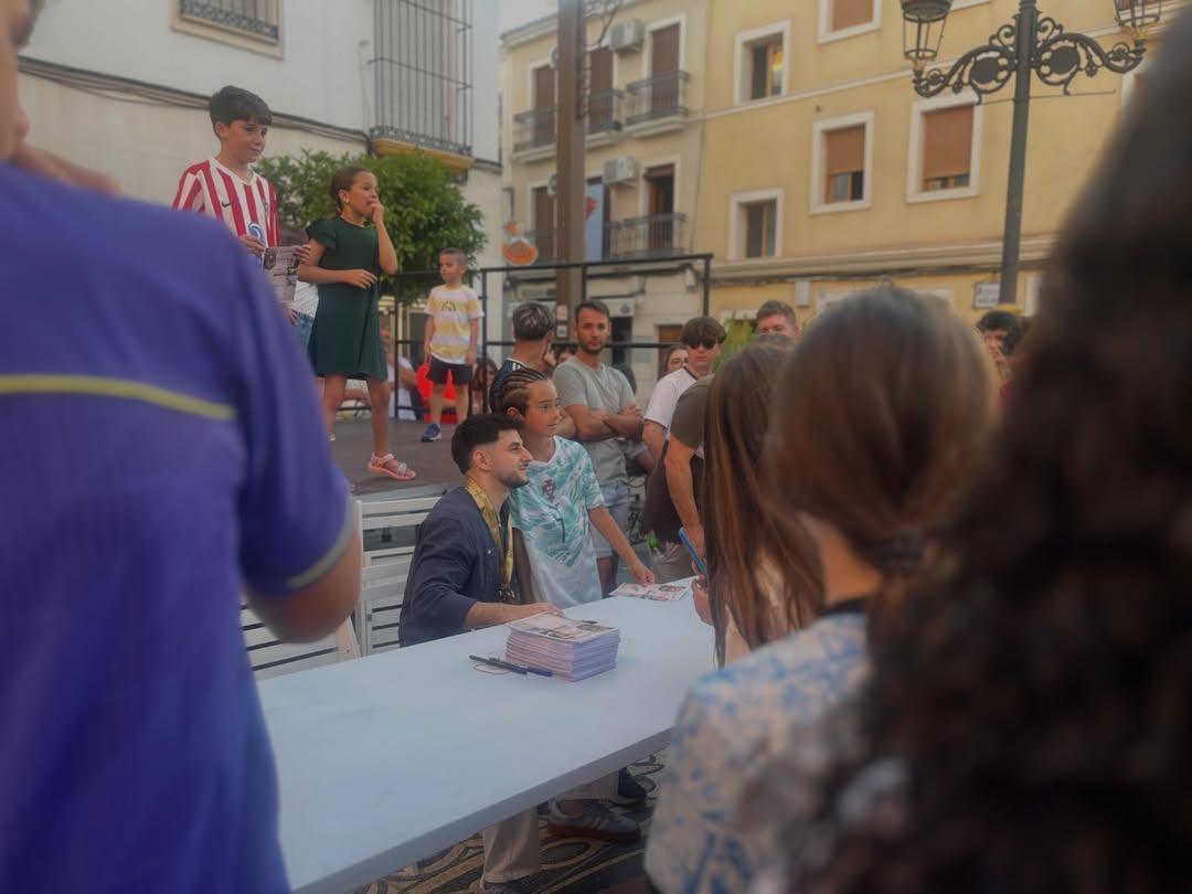 Uma fotografia para a posteridade - Foto: Instagram/Aytocasariche