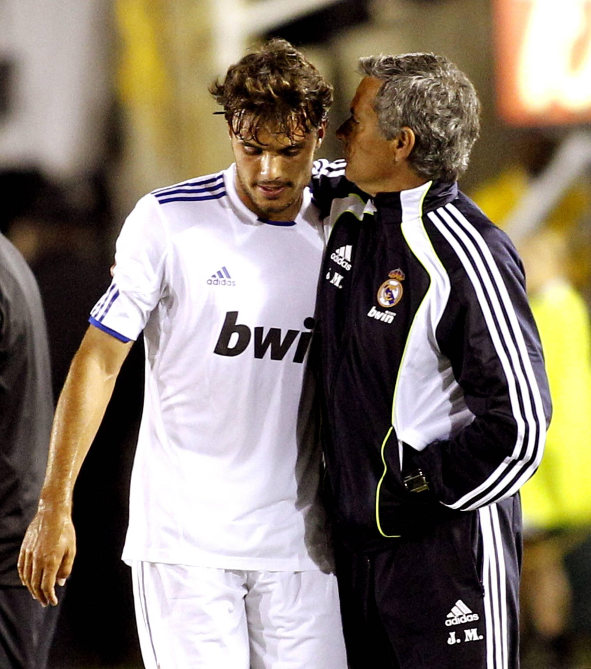 «Pedro León não é Zidane nem Maradona», disse Mourinho, levando à saída do jogador para o Getafe - Foto: Imago