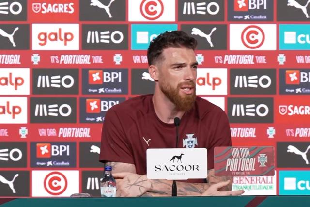 José Sá recorda episódio do Euro 2024: «Não, não tenho treinado as placagens...»