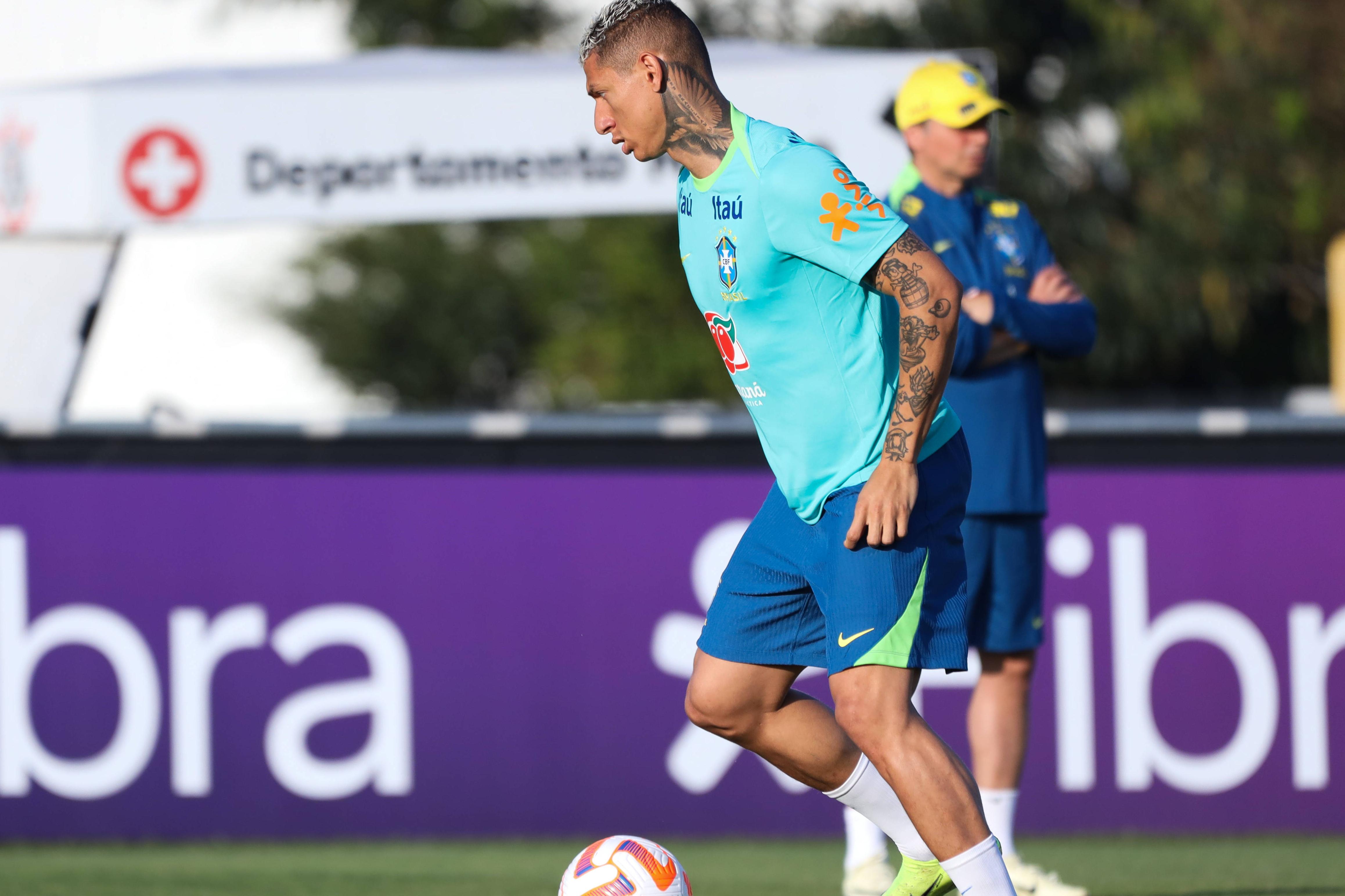 Richarlison está fora dos eleitos do Brasil para o Mundial