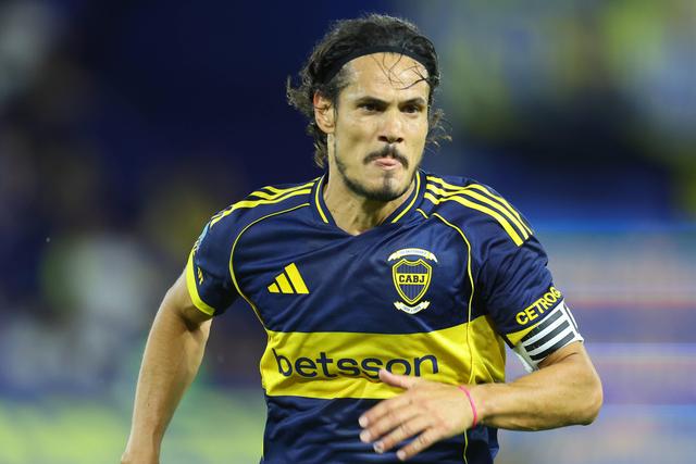 Edinson Cavani participou em apenas dois jogos pelo Boca Juniors em 2026