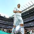Cristiano Ronaldo foi apresentado como jogador do Real Madrid, com Bernabéu cheio, a 6 de junho de 2009 — Foto: IMAGO
