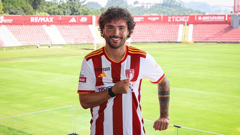 Rafael Barbosa oficializado no Aves SAD: «Estou na melhor fase da carreira»