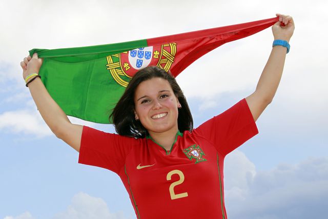 Mónica Mendes, agora treinadora, somou 58 internacionalizações de quinas ao peito e marcou presença nos primeiros Europeus sub-19 e da Seleção A