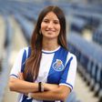 Carolina Aroso renova contrato com o FC Porto